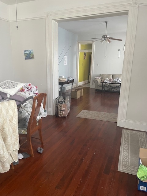 Hardwood floors - 8226 Cohn St