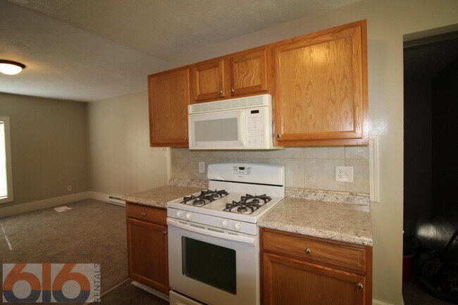 Foto del edificio - 819 Douglas St NW