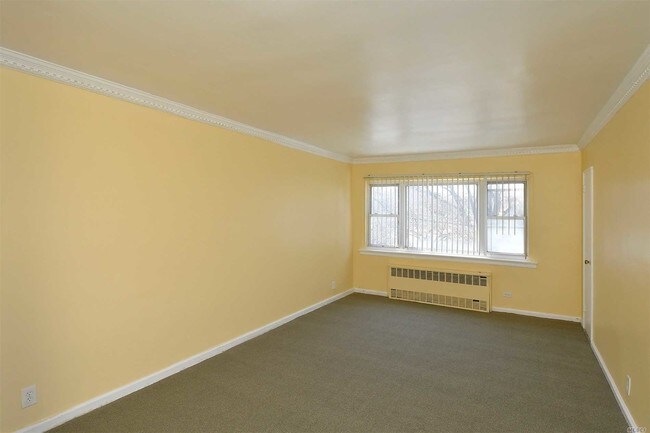 Foto del edificio - 78-43 162nd St