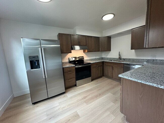 Foto del edificio - 1707 Grand Coulee Blvd
