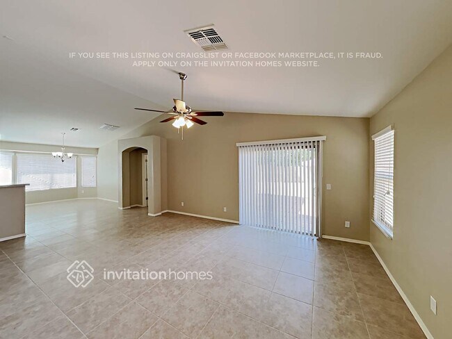 Foto del edificio - 3122 S 93rd Ln