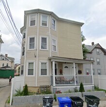 Building Photo - 121 Stanwood St