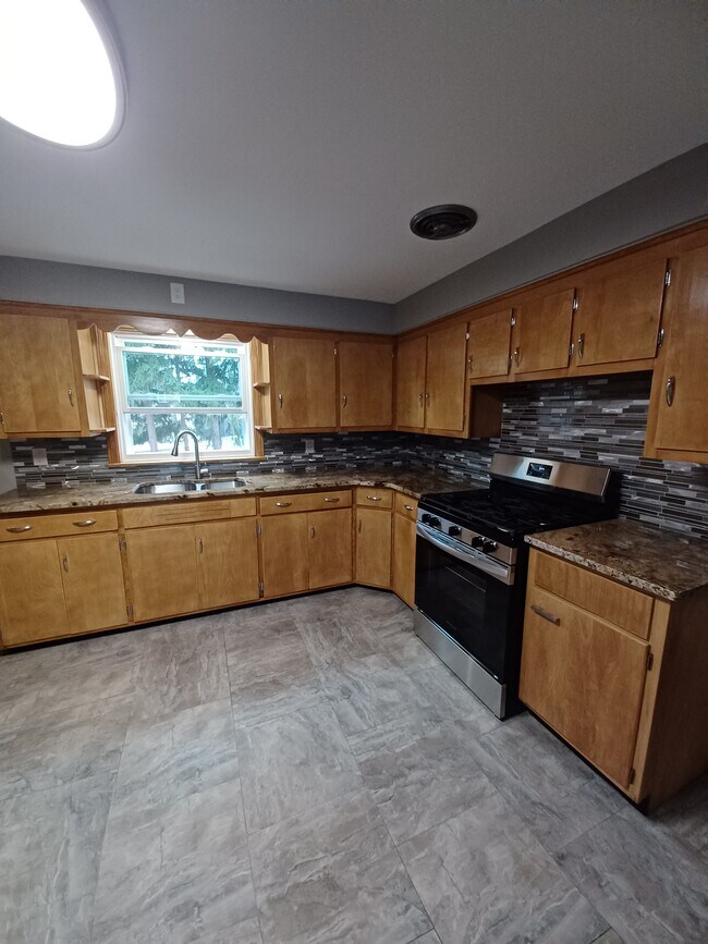 Foto del edificio - 21 East and West Rd