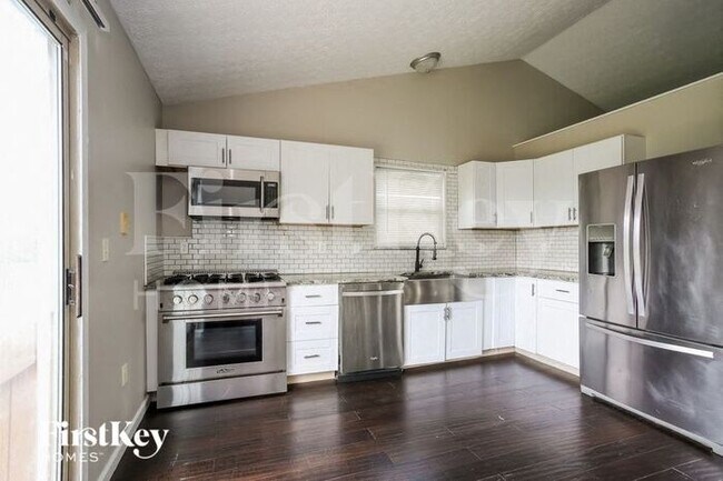 Building Photo - 3033 Olympic Club Dr