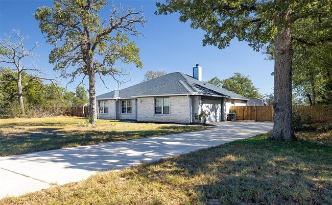 Building Photo - 129 Wamel Way