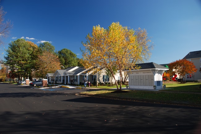 Building Photo - Arbor Glen Apartments