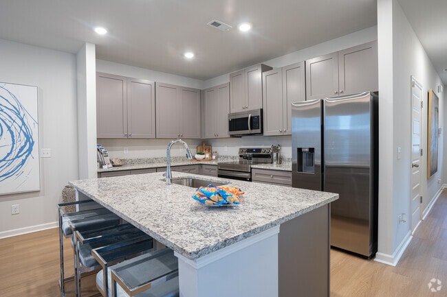 3BR, 2BA - 1378SF - Isabella - Kitchen - The Collection Tate Bend