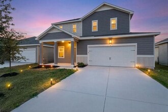 Building Photo - 361 Wren Ln