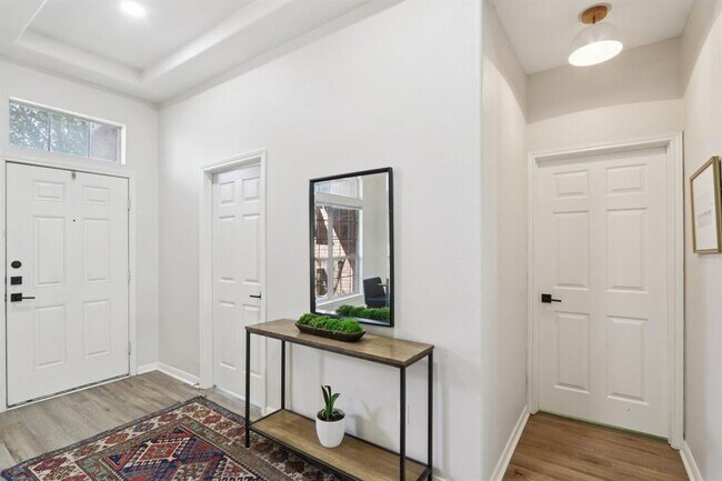 Foto del edificio - 7117 Cromarty Ln
