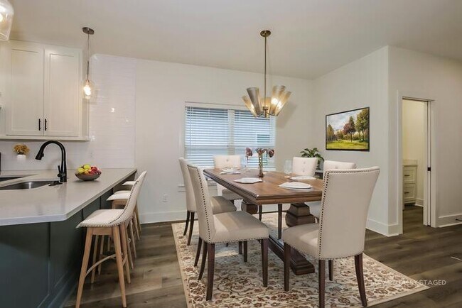 Building Photo - Modern Home in Lamarche Community
