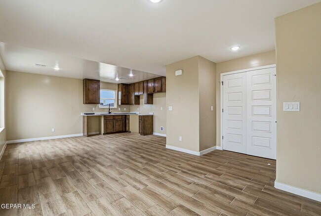 Foto del edificio - 6002 Pam McCall Ln
