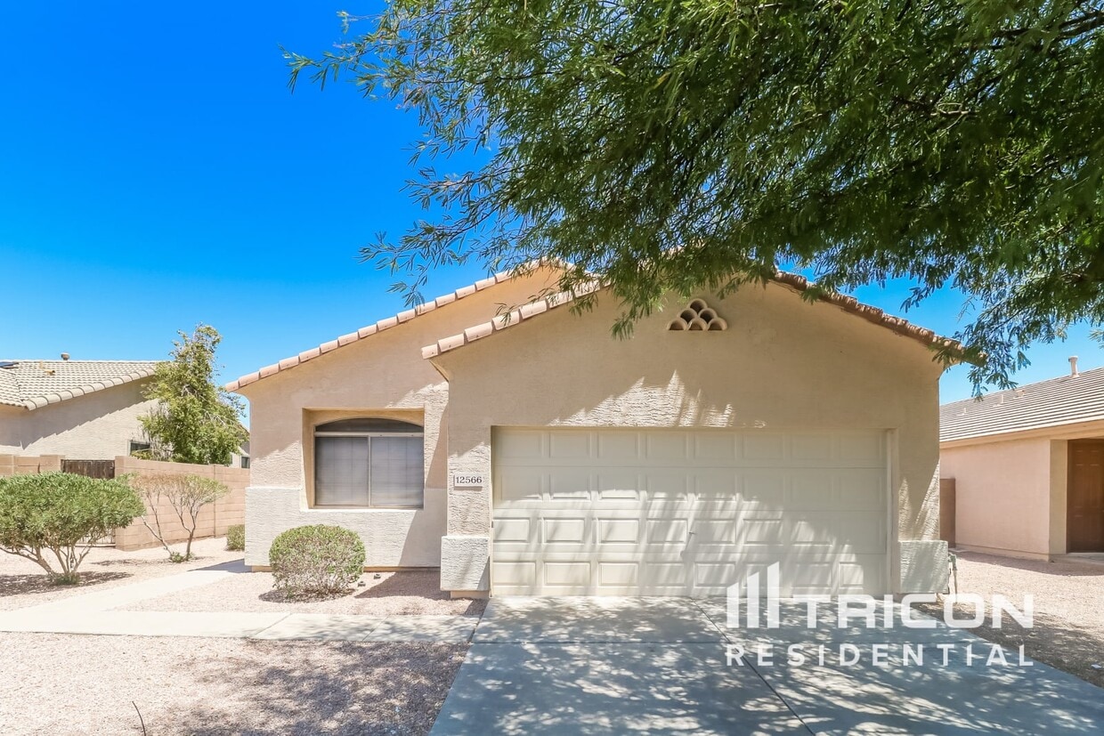 12566 W Monterey Way Avondale AZ House Rental in Avondale, AZ
