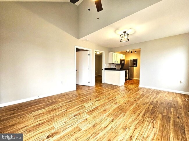 Building Photo - 207 Monticello Ave