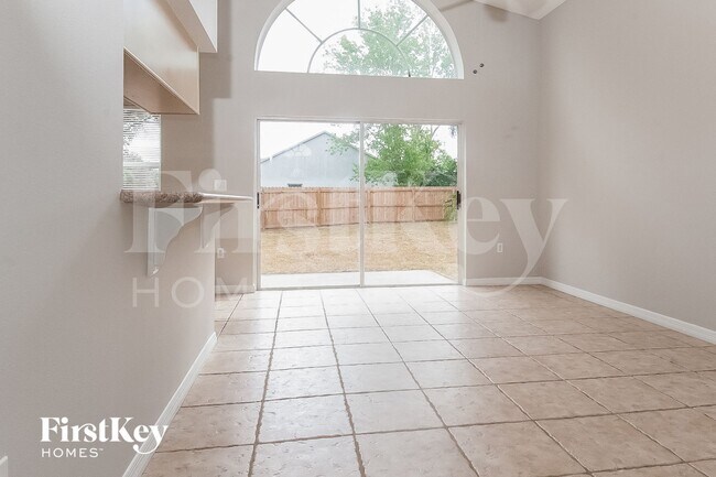 Building Photo - 126 Timberpark Dr