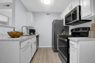 Interior Photo - Fountain Place Apartments