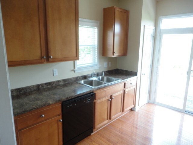 Foto del edificio - 1105 Willowedge Ct