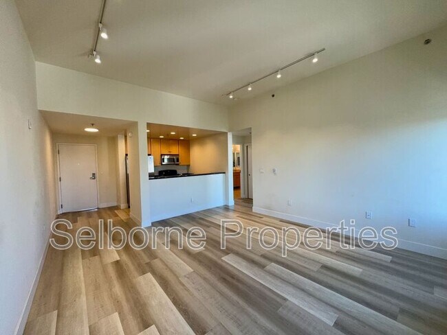 Building Photo - 1401 Jackson St