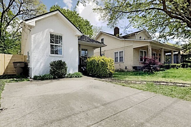 Foto del edificio - 1034 24th Ave N