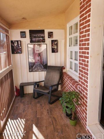 Building Photo - 1 br, 1 bath House - 117 W Pillsbury St