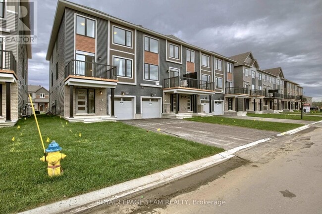 Photo du bâtiment - 280 Elsie MacGill Walk