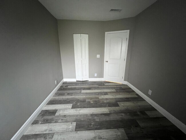 Foto del edificio - 8911 NW 28th Dr