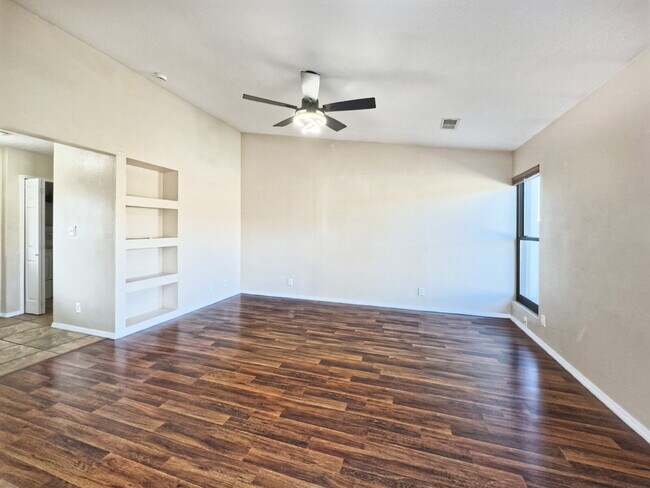 Foto del edificio - Summer Siesta by the Pool!