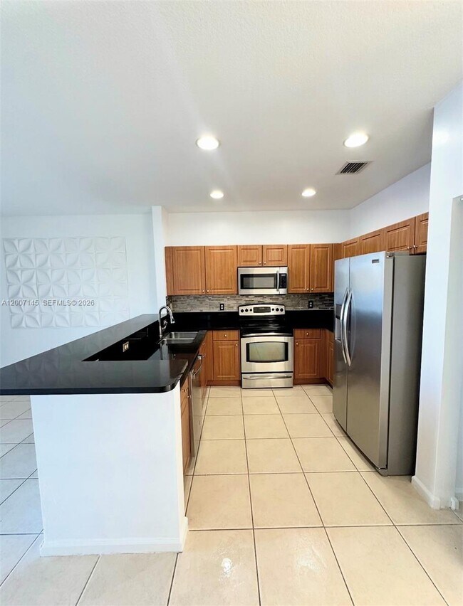 Foto del edificio - 2641 SW 83rd Ave