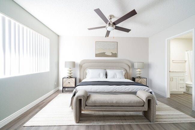 Building Photo - 269 W San Marcos Blvd