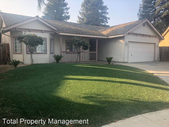 Building Photo - 4 br, 2 bath House - 710 N. Crumal Ct