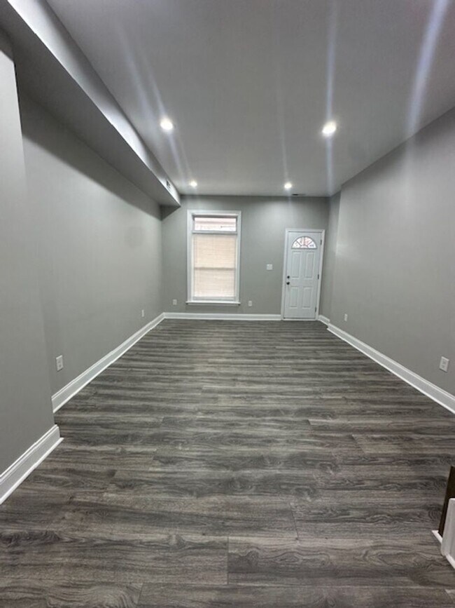 Foto del edificio - 336 Whitridge Ave