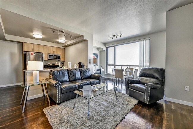 Foto del edificio - 77 N Almaden Ave