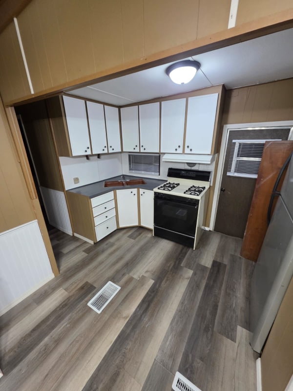 Foto del edificio - 905 W 37th Ave