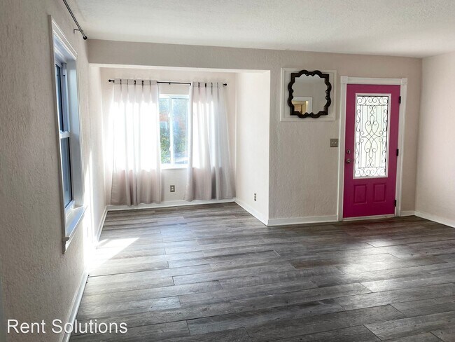 Foto del edificio - 2 br, 1 bath House - 332 Buena Vista Dr.