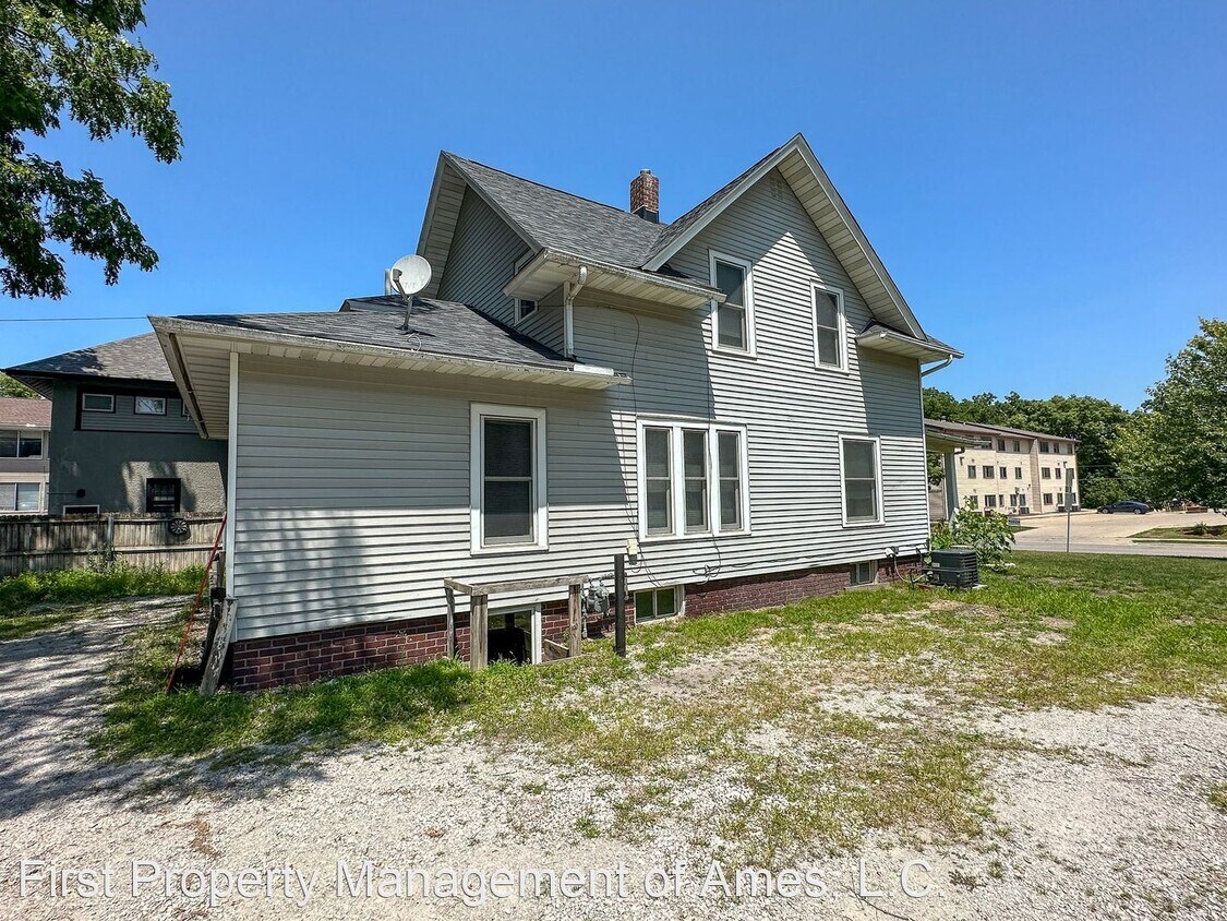 531 Welch Ave, Ames, IA 50014 House Rental in Ames, IA