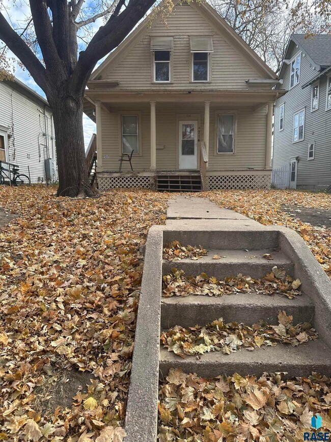 Foto del edificio - 714 S 1st Ave