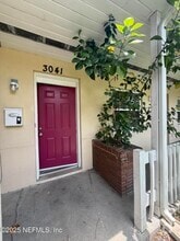 Building Photo - 3041 Belden St