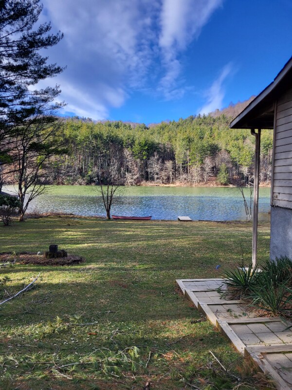 Primary Photo - 1615 Lakeside Dr