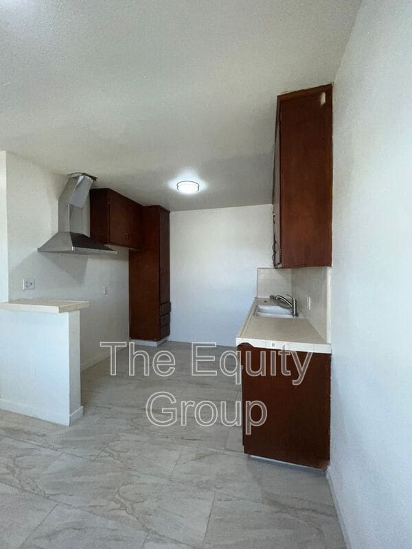 Foto del edificio - 830 Davis St