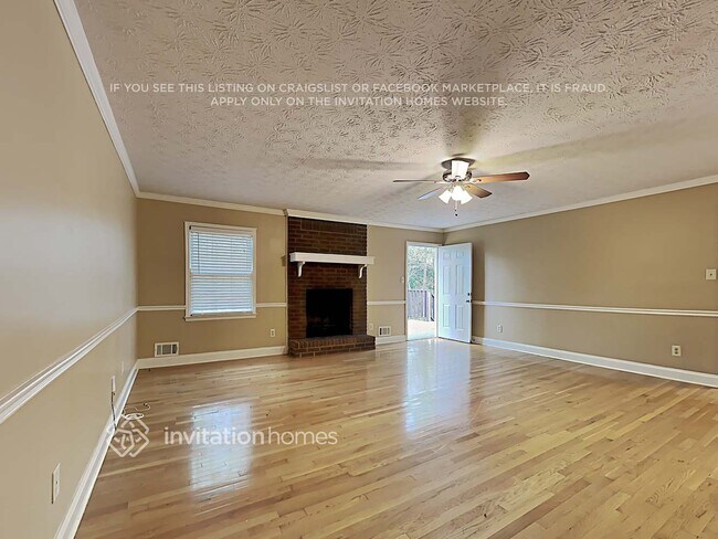 Foto del edificio - 388 Summerville Dr NW