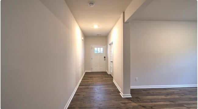 Building Photo - 403 Bonifay Dr