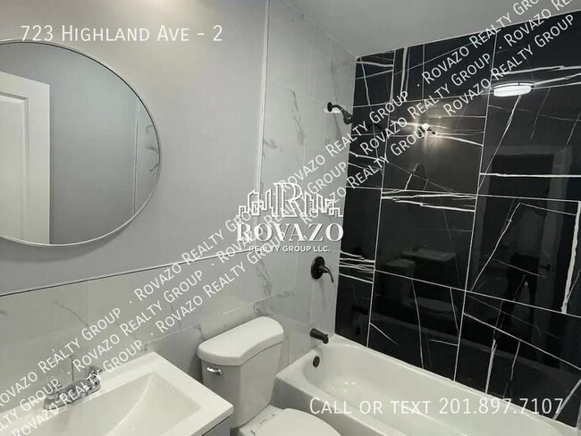 Building Photo - 723 Highland Ave- 4 bedroom in Newark
