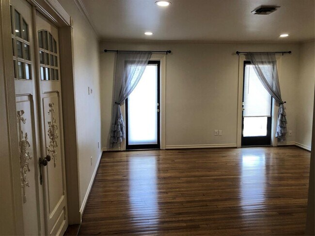 Building Photo - 5342 Pagewood Ln