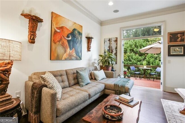 Foto del edificio - 579 Ansley Cir NE