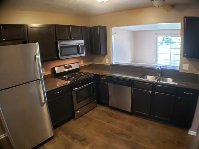 Foto del edificio - 5422 Rivertown Cir SW