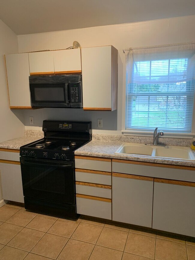 Foto del edificio - Stone Hill Farms Condo
