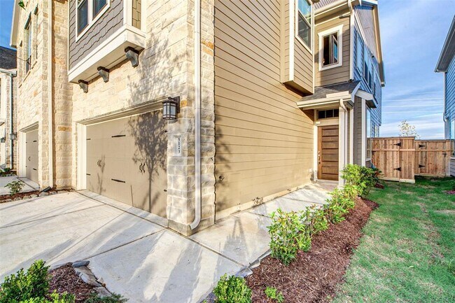 Building Photo - 5123 Prairie Landing Ln