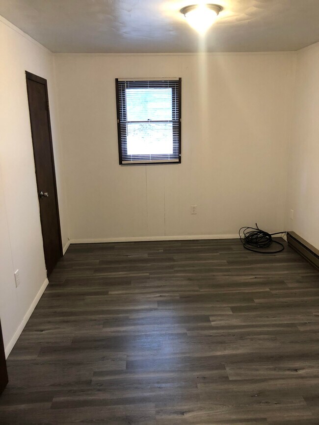 Foto del edificio - Brooke apartments unit 1