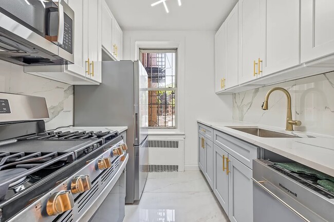 Foto del edificio - 12416 84th Rd #1D-1D