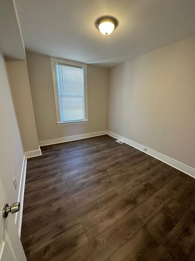 Foto del edificio - 4801 Cordelia Ave