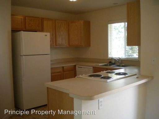 Building Photo - 25105 Cottage Ct